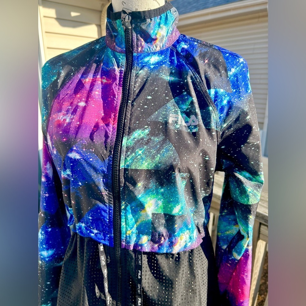 Fila Sport Galaxy Running Windbreaker Jacket Women’s EUC!​​ - Picture 4 of 9